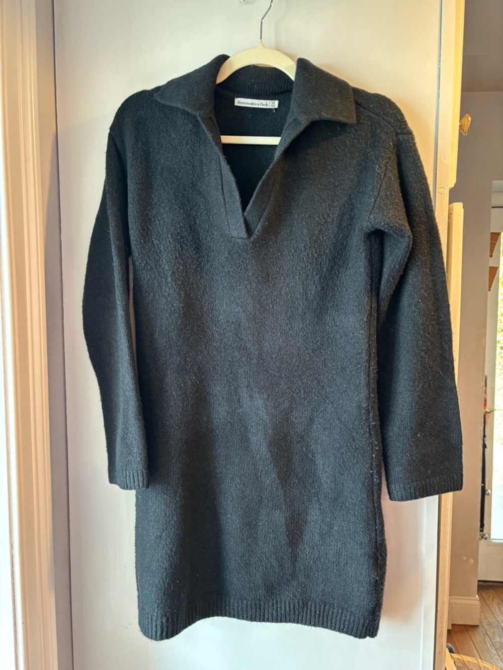 Abercrombie & Fitch Black Knit Collared Sweater